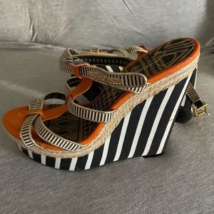 Jessica Simpson wedges. Slightly used. Multi colored…orange, Black and Tans